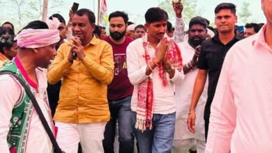 MP Rajkumar Roat
